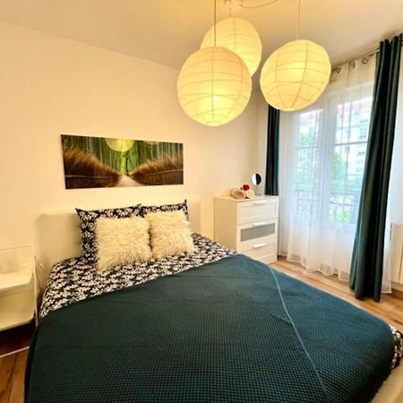 Appartement En Centre-Ville Bussy-Saint-Georges Extérieur photo